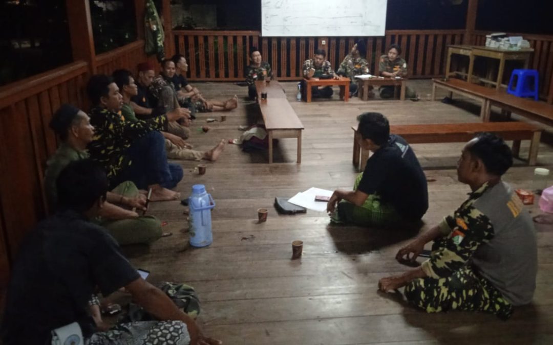 Musyawarah dan Ngopi Bersama: Pengurus Satkoryon Banser Kroya Bahas Pengamanan Acara