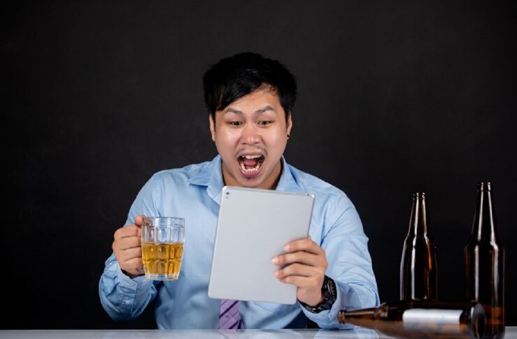 Larangan Pergaulan Bebas dan Zina dalam Q.S. Al-Isra ayat 32 dan Q.S. An-Nur ayat 24