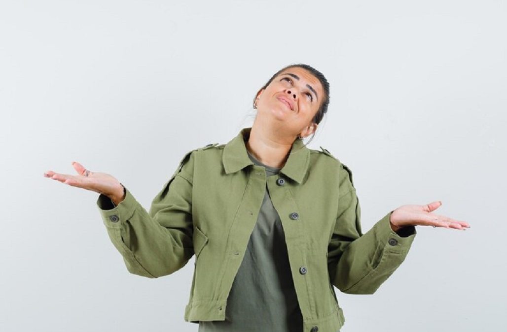 Menghindari Sikap Hidup Berfoya-Foya: Pengertian, Manfaat, Cara, dan Contoh Perilaku