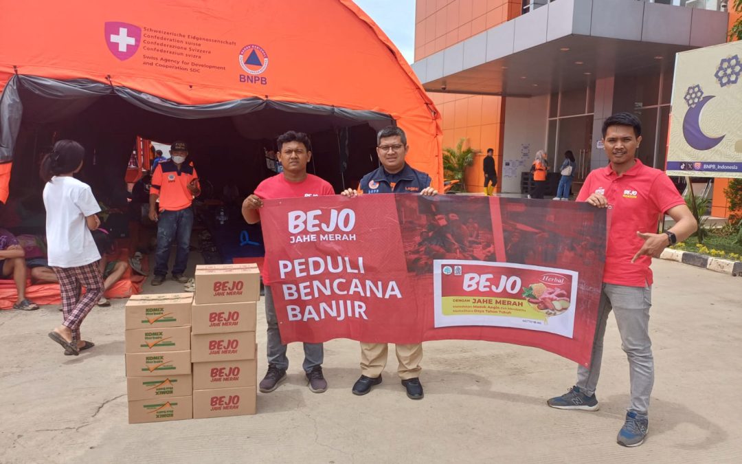 Bejo Jahe Merah Salurkan Bantuan untuk Korban Banjir di Bekasi
