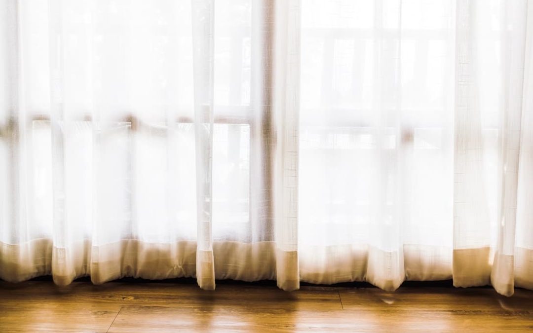 Cara Merawat Vitrase Agar Tetap Putih dan Elegan Bertahun-tahun